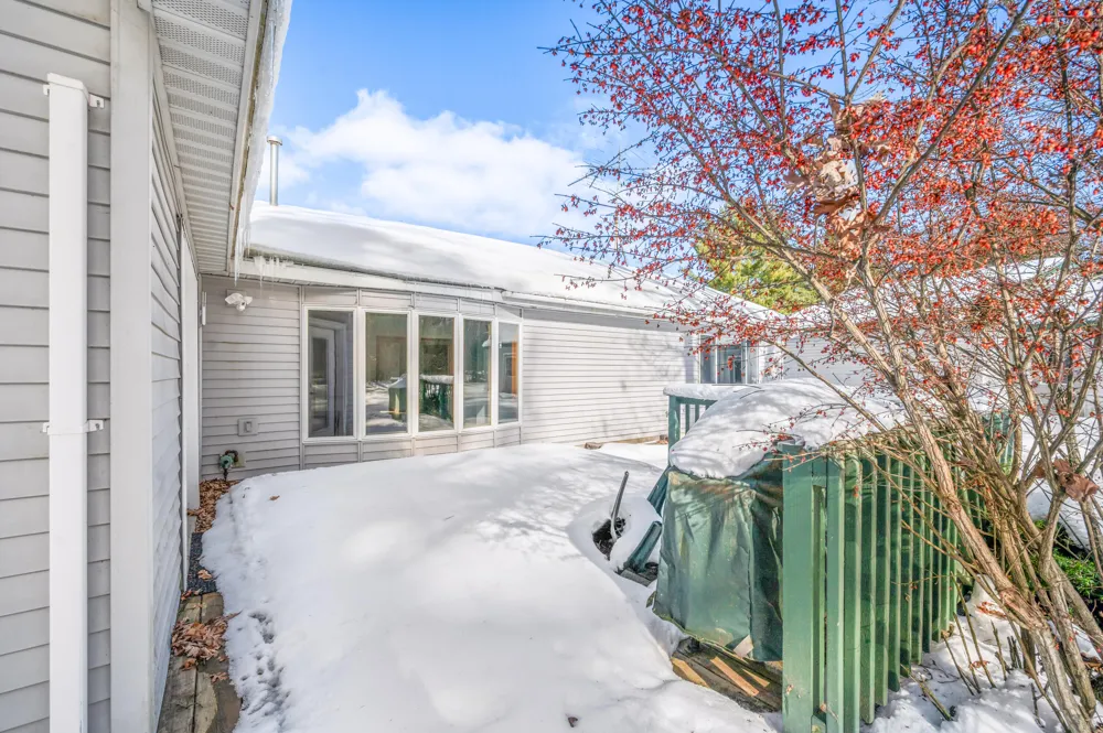 19077 12 Mile Road Mecosta Township, MI 49307
