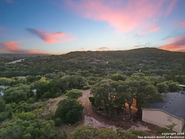 18668 Bandera Helotes, TX 78023