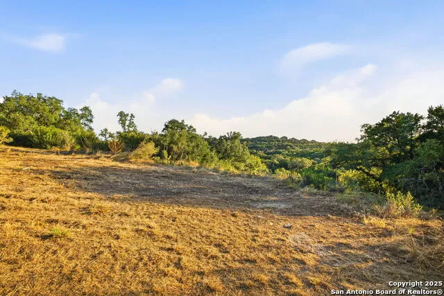 18668 Bandera Helotes, TX 78023