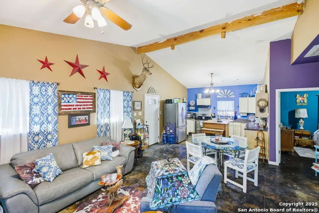 18668 Bandera Helotes, TX 78023