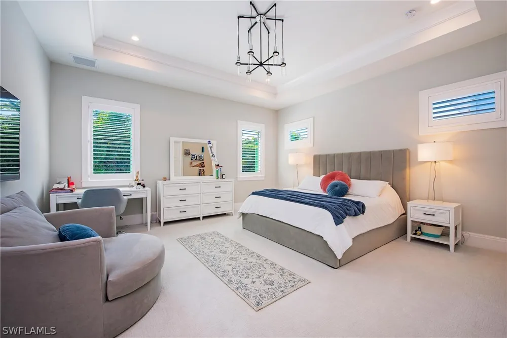 Mangrove Avenue Naples, FL 34109