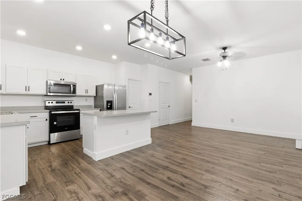 SW 7TH AVENUE Floral City, FL 33034