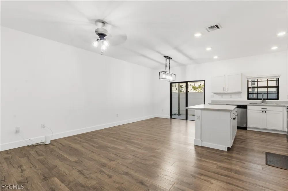 SW 7TH AVENUE Floral City, FL 33034