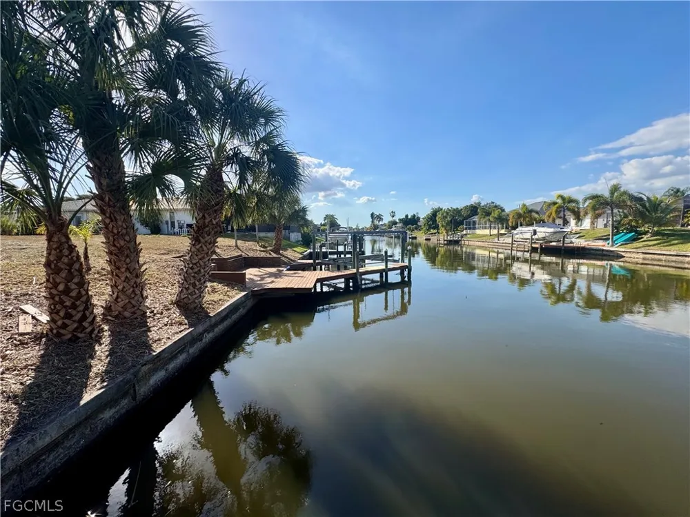 SE 33rd Terrace Cape Coral, FL 33904