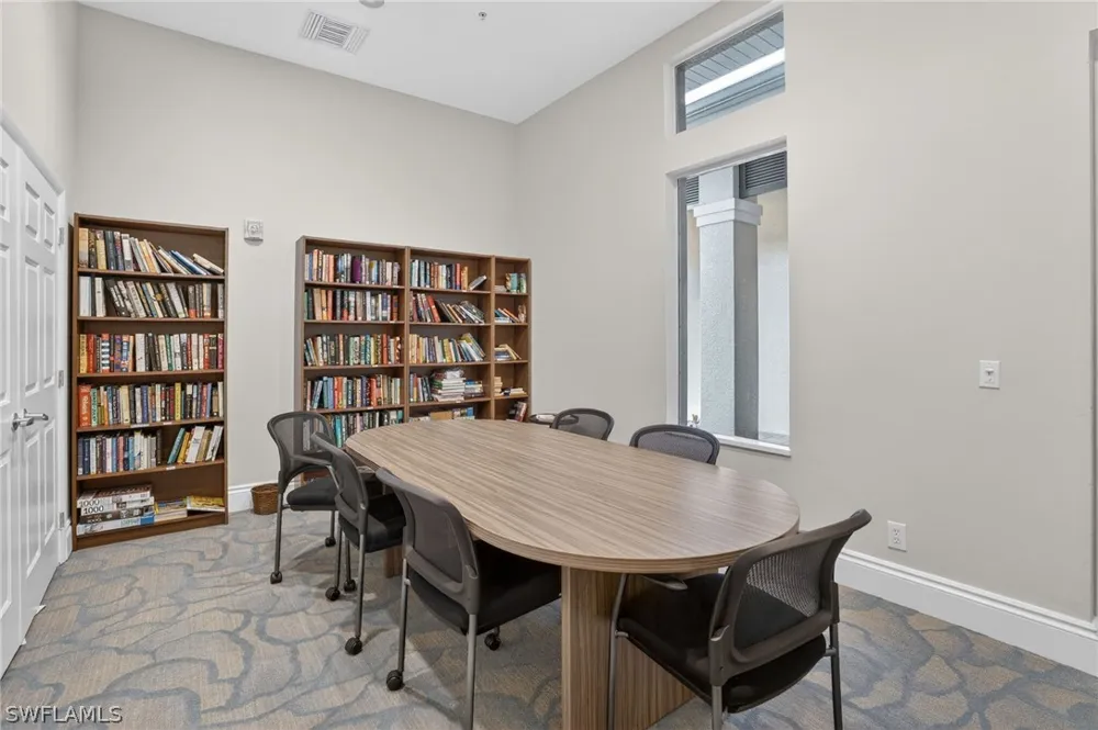 Sandpiper Way Naples, FL 34109