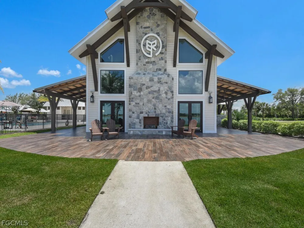 Anchorage Road Punta Gorda, FL 33982