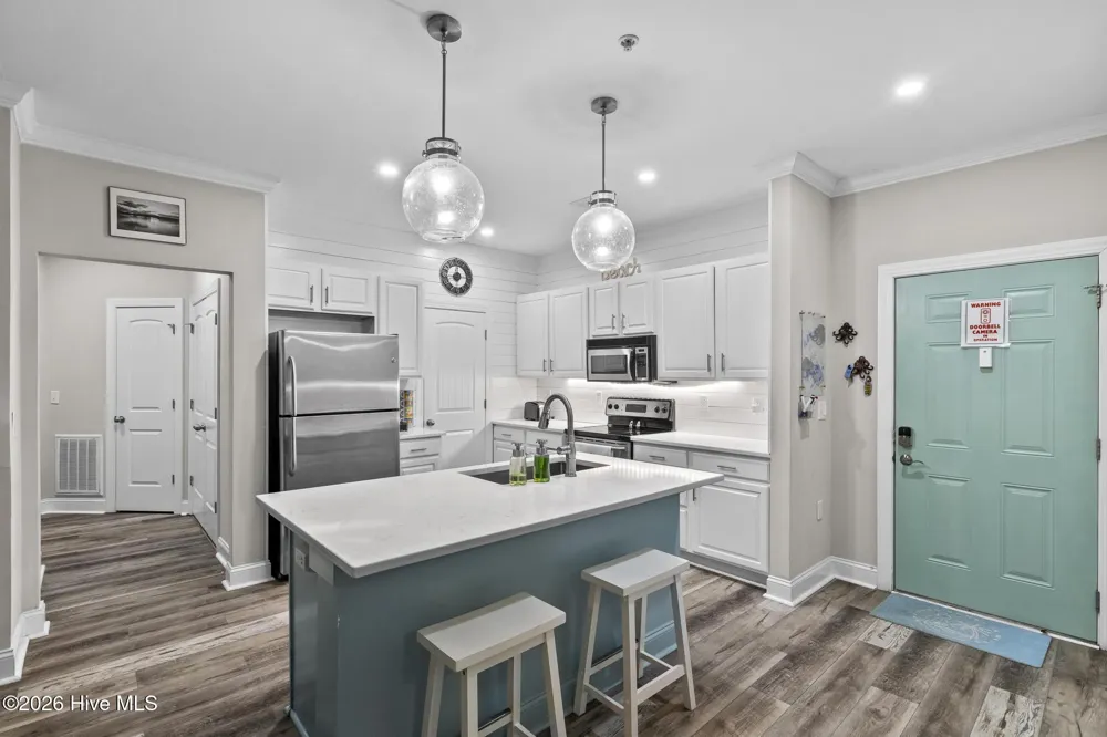 100 Gateway Condos Drive #Unit 115 Surf City, NC 28445