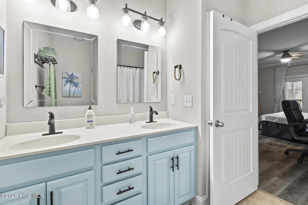 100 Gateway Condos Drive #Unit 115 Surf City, NC 28445