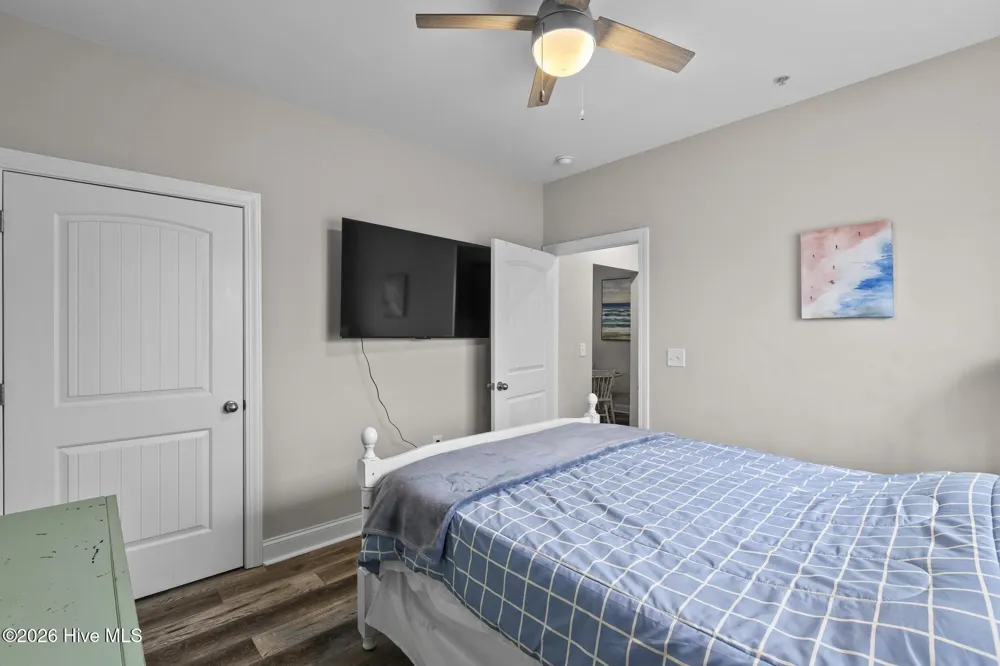 100 Gateway Condos Drive #Unit 115 Surf City, NC 28445