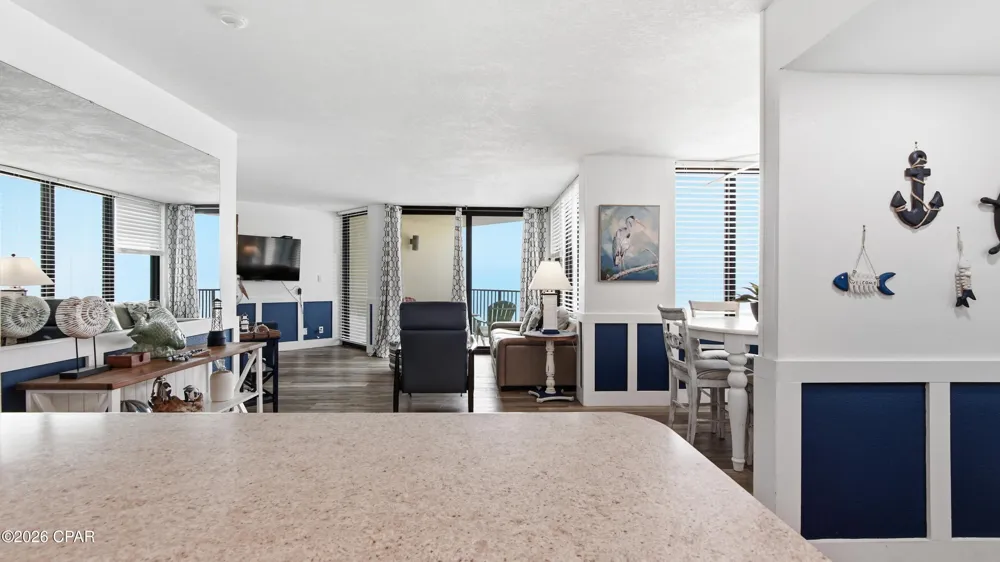 9850 S Thomas Drive #707W