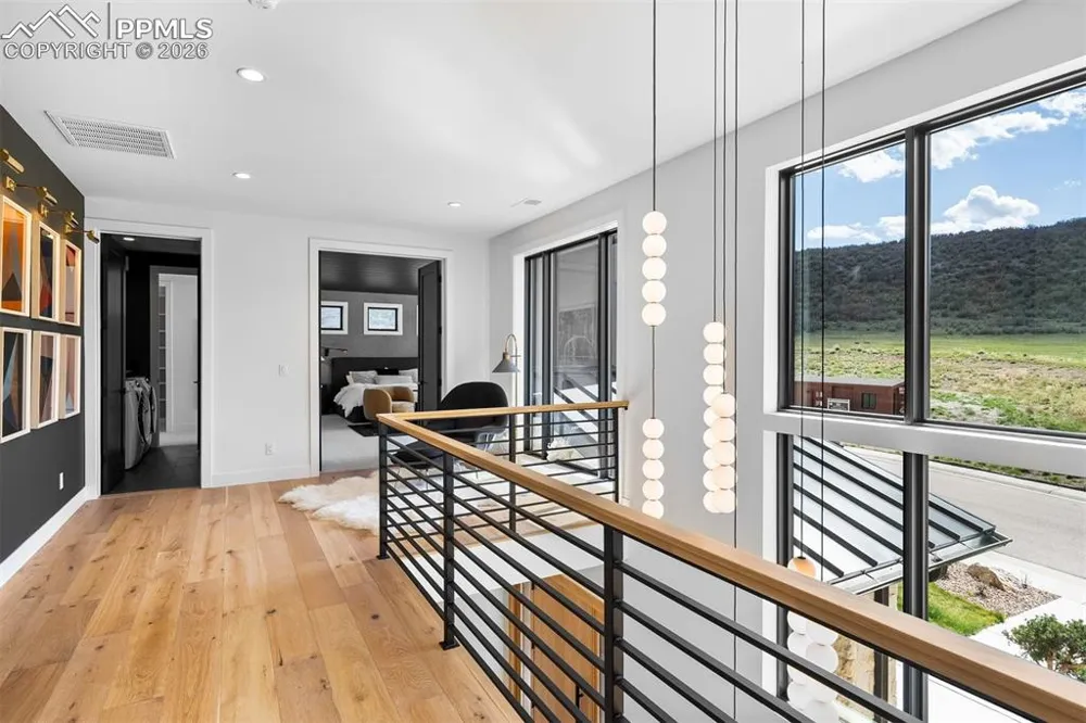 5815 Peppy San Circle Larkspur, CO 80118