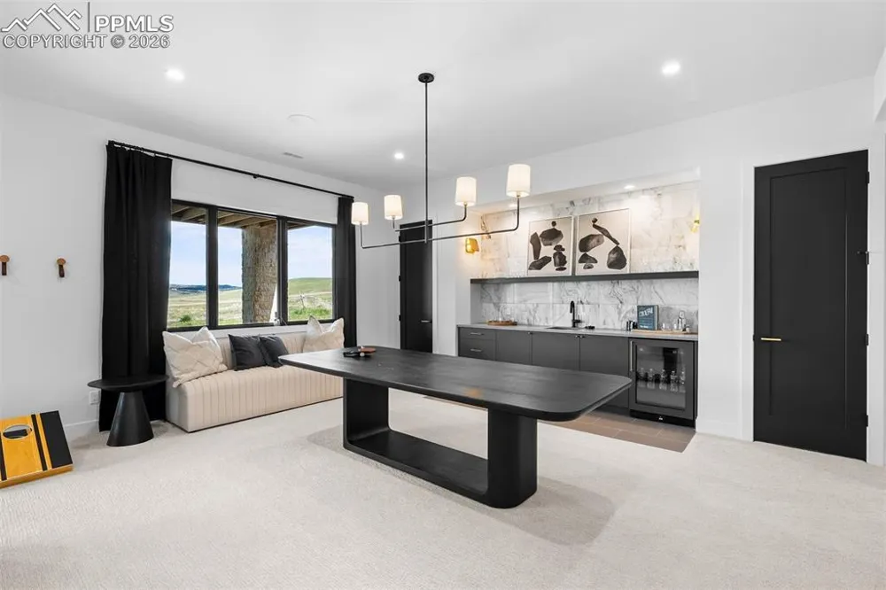 5815 Peppy San Circle Larkspur, CO 80118