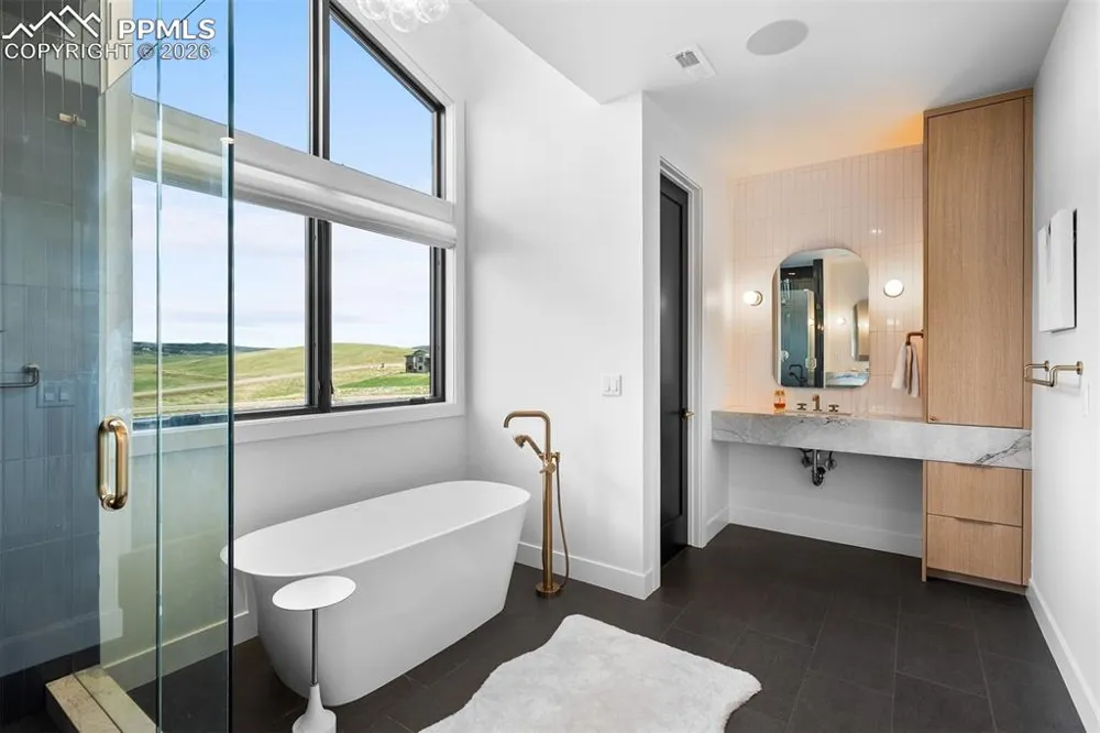 5815 Peppy San Circle Larkspur, CO 80118