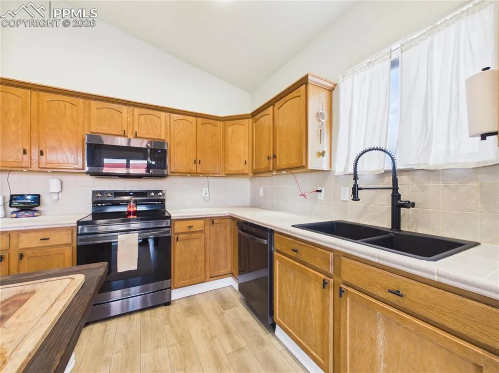 366 Earl Place Pueblo West, CO 81007