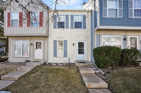 3515 Queen Anne Way