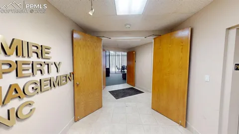 411 Lakewood Circle #1400