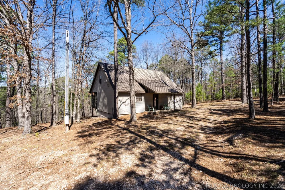 1117 Fox Point Road Kansas, OK 74347