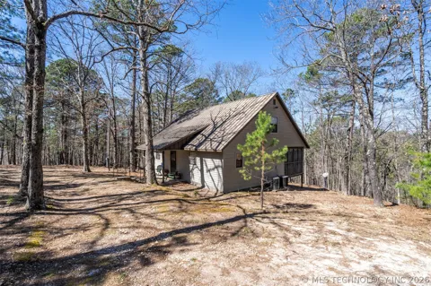 1117 Fox Point Road