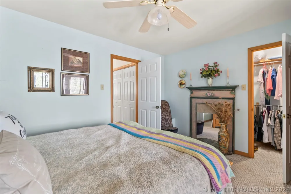 1117 Fox Point Road Kansas, OK 74347