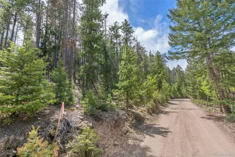 Lost Cabin Trail