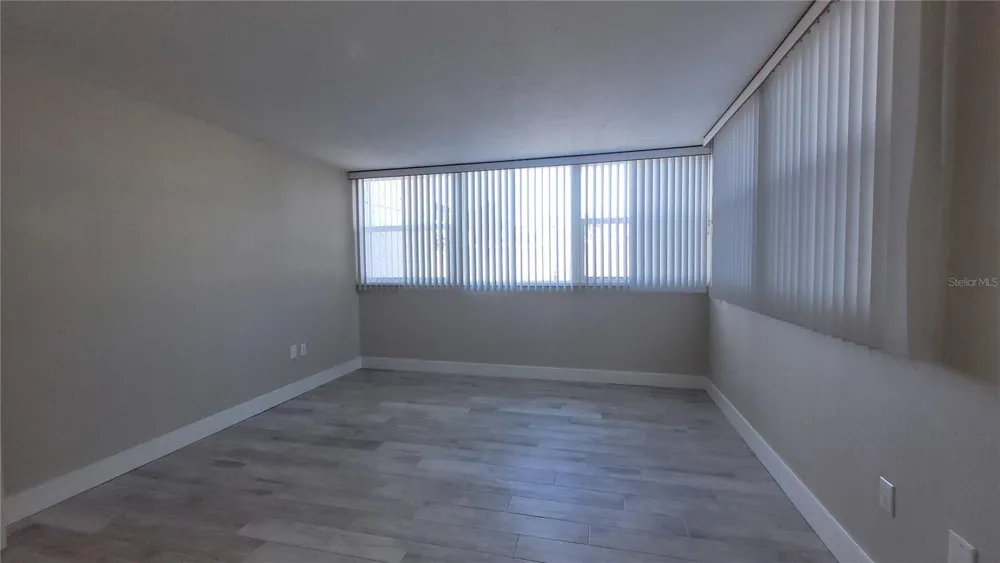 500 TREASURE ISLAND CAUSEWAY #106 Treasure Island, FL 33706