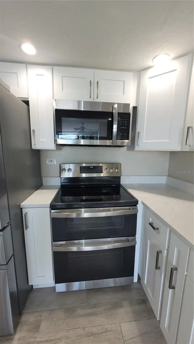 500 TREASURE ISLAND CAUSEWAY #106 Treasure Island, FL 33706