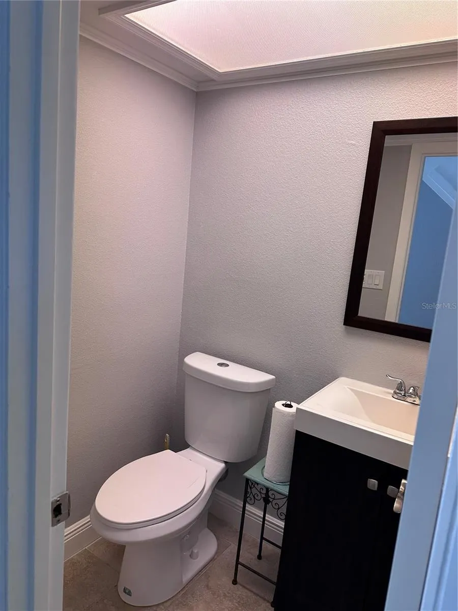 5710 JACQULYN DRIVE Zellwood, FL 32798
