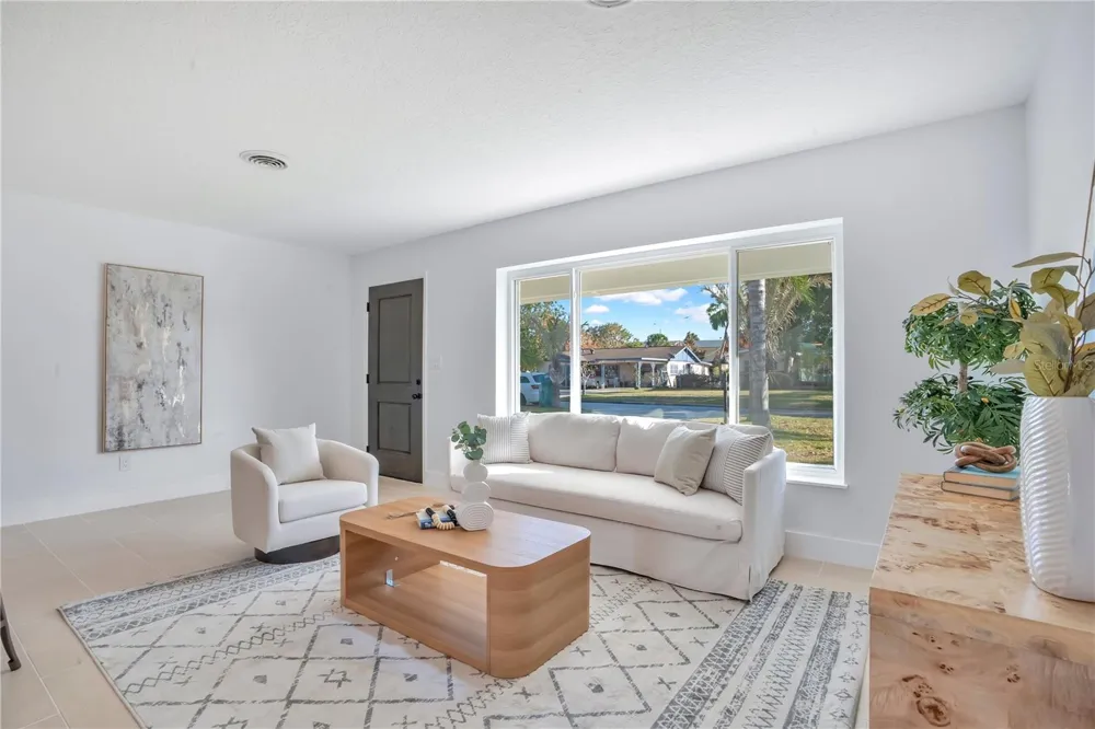 2801 GULFSTREAM ROAD Orlando, FL 32805