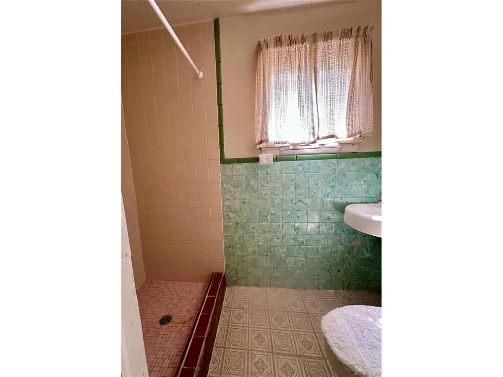 10240 US Highway 50 Howard, CO 81233