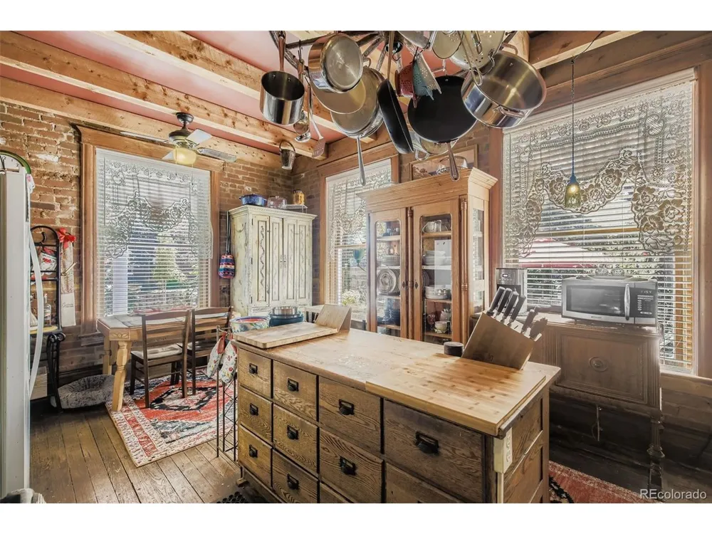 1305 W 3rd Street Florence, CO 81226