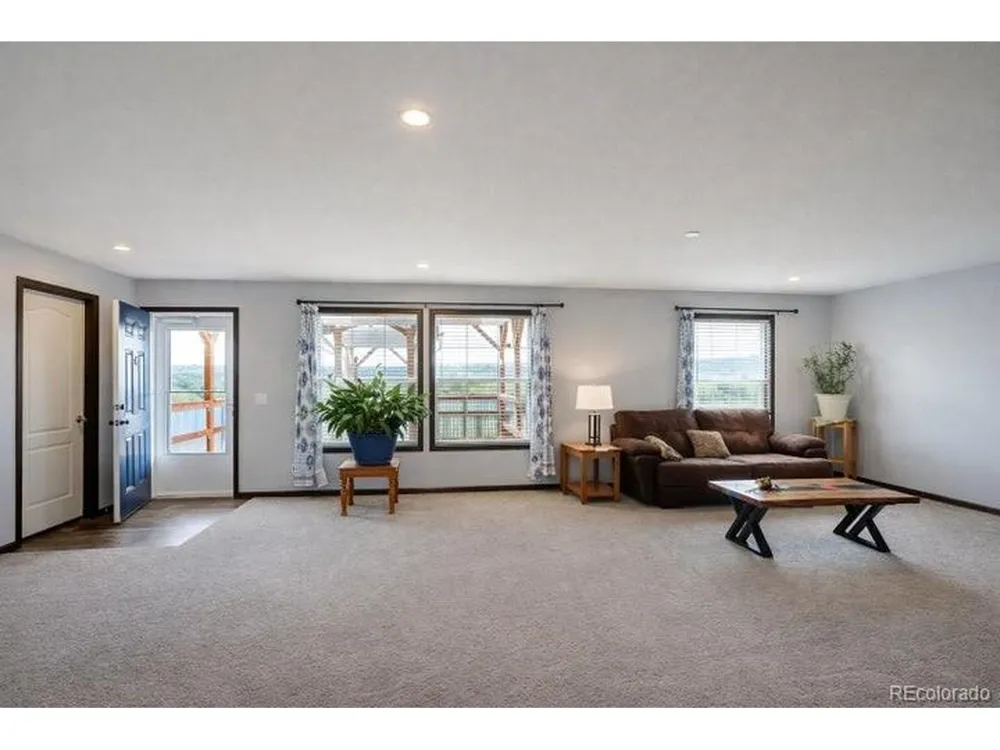 261 Orlandos Way Walsenburg, CO 81089