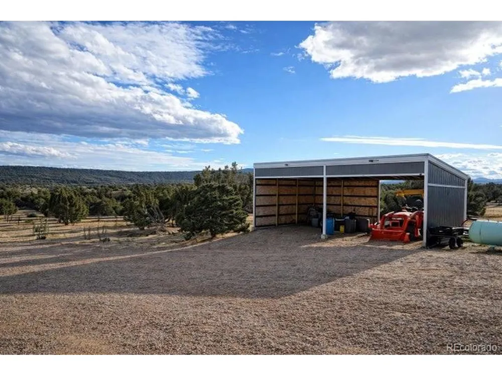 261 Orlandos Way Walsenburg, CO 81089
