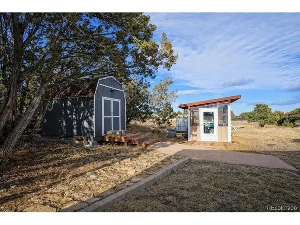 261 Orlandos Way Walsenburg, CO 81089