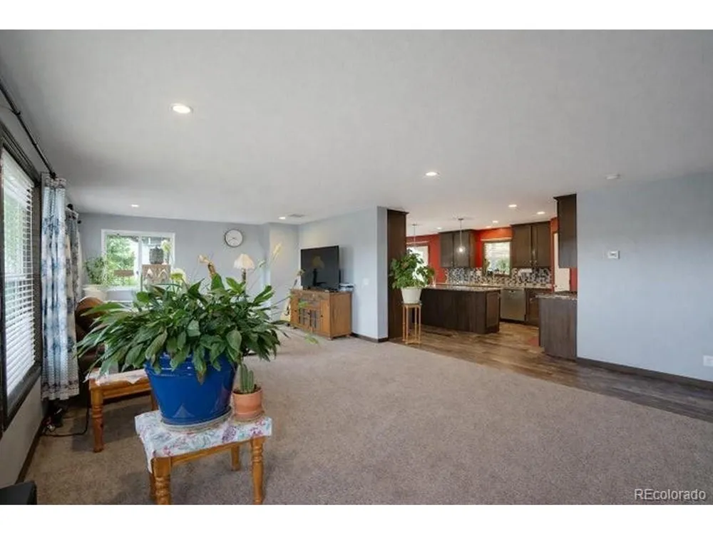 261 Orlandos Way Walsenburg, CO 81089