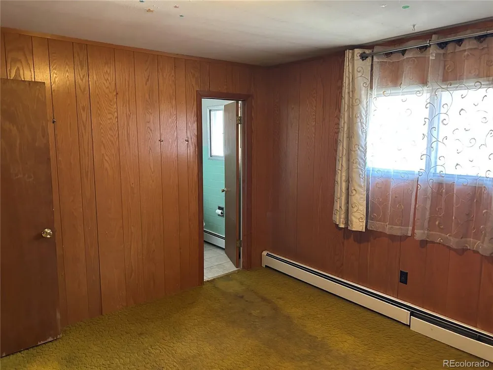 226 E 7th Street Walsenburg, CO 81089