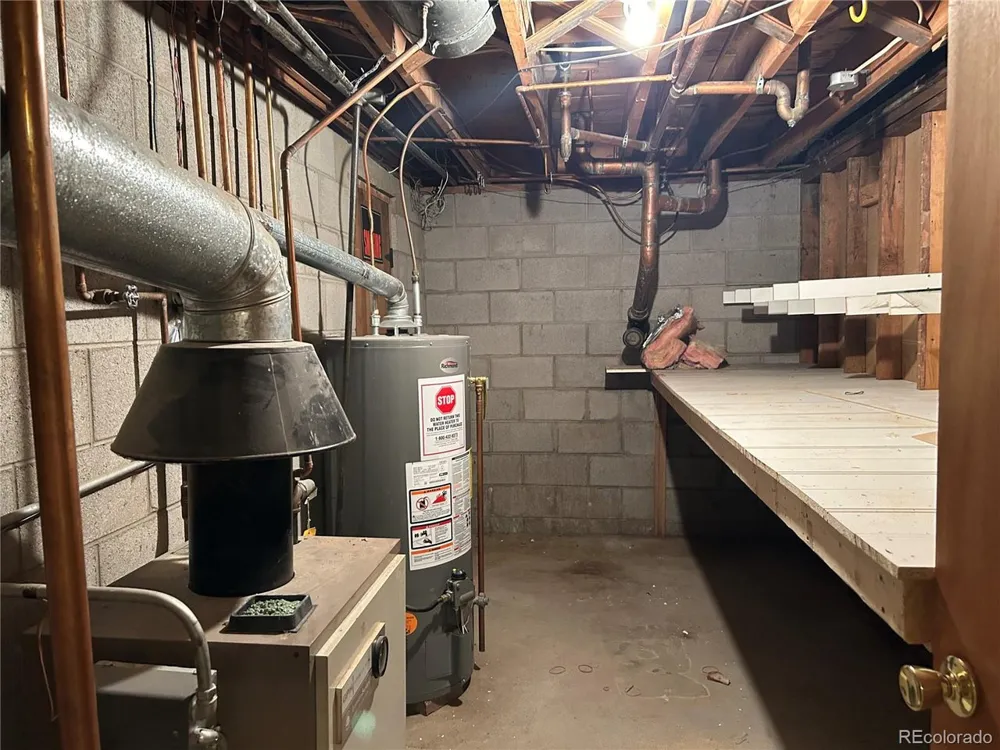 226 E 7th Street Walsenburg, CO 81089