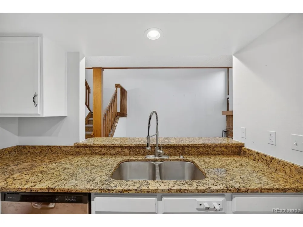 4110 S Evanston Circle #B Aurora, CO 80014