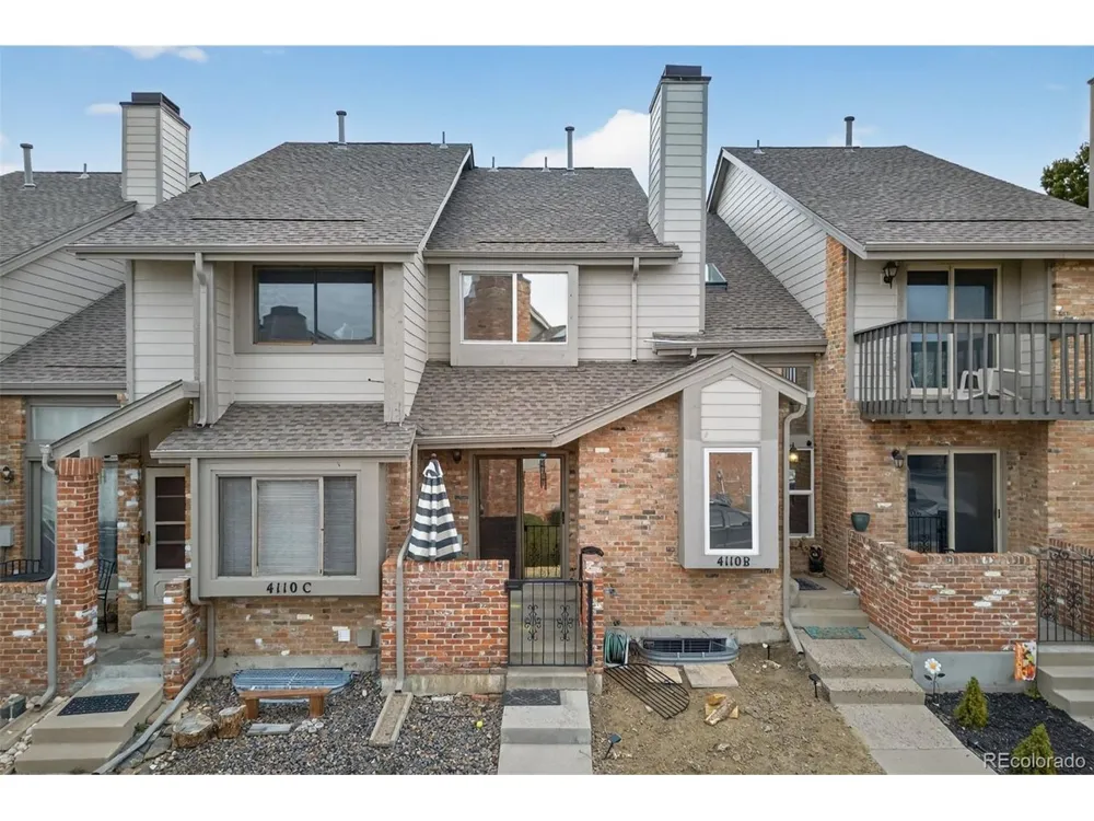 4110 S Evanston Circle #B Aurora, CO 80014