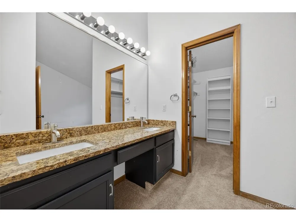 4110 S Evanston Circle #B Aurora, CO 80014