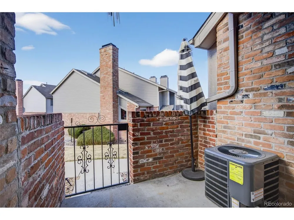 4110 S Evanston Circle #B Aurora, CO 80014