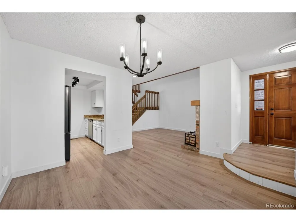 4110 S Evanston Circle #B Aurora, CO 80014