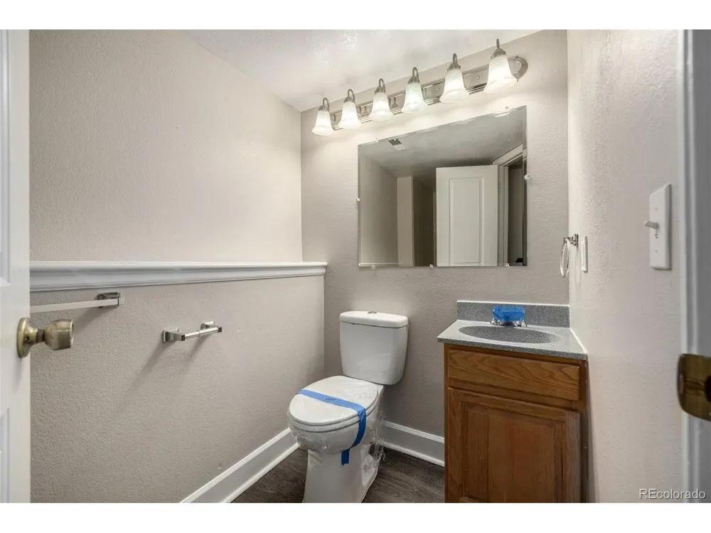 8660 Bluegrass Circle Parker, CO 80134