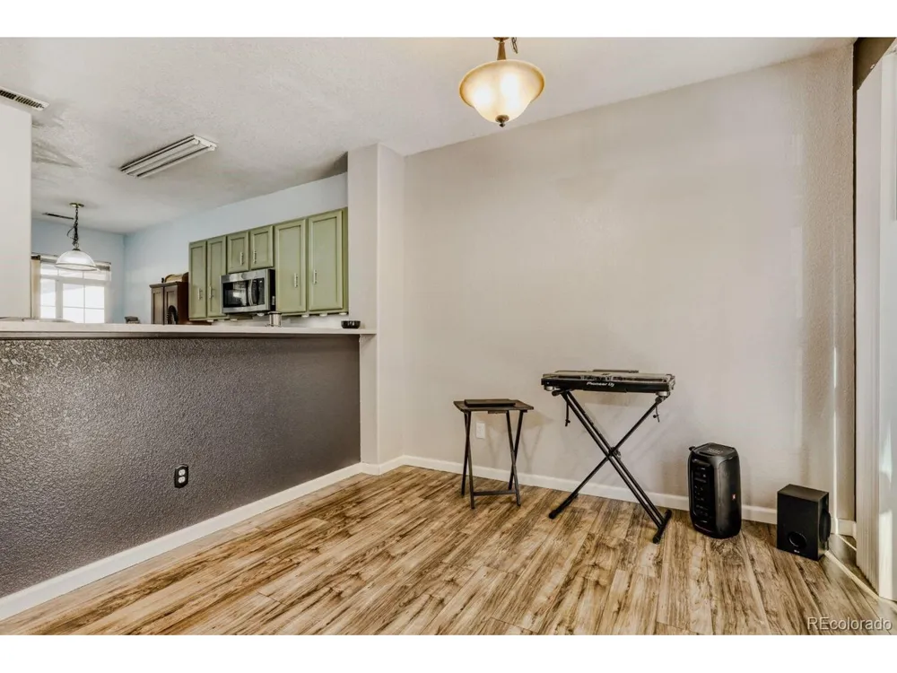 14400 Albrook Drive #80 Denver, CO 80239