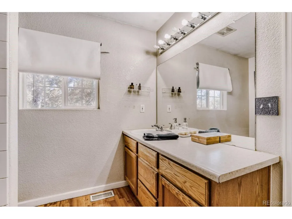 14400 Albrook Drive #80 Denver, CO 80239