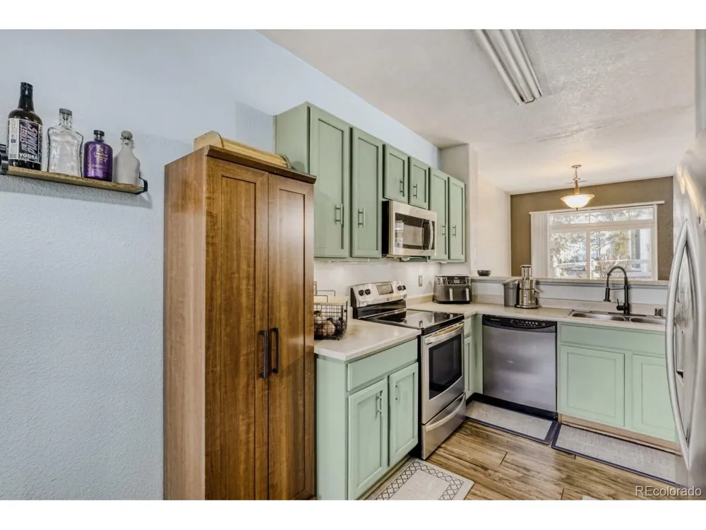 14400 Albrook Drive #80 Denver, CO 80239