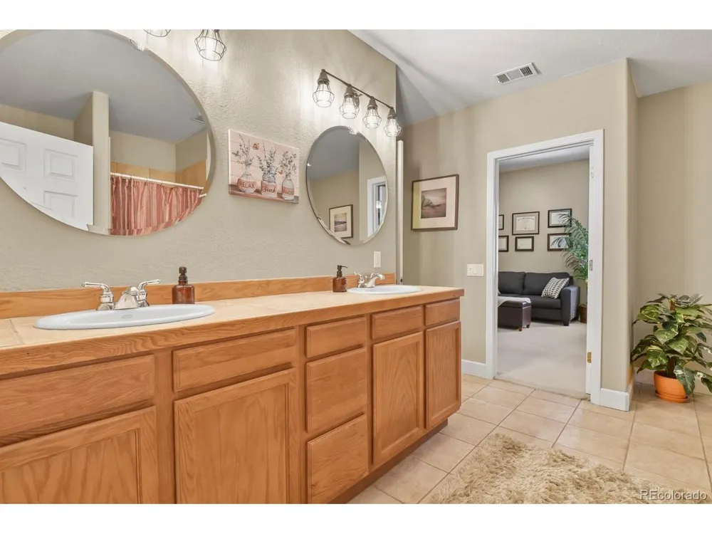 730 Tenderfoot Drive Larkspur, CO 80118