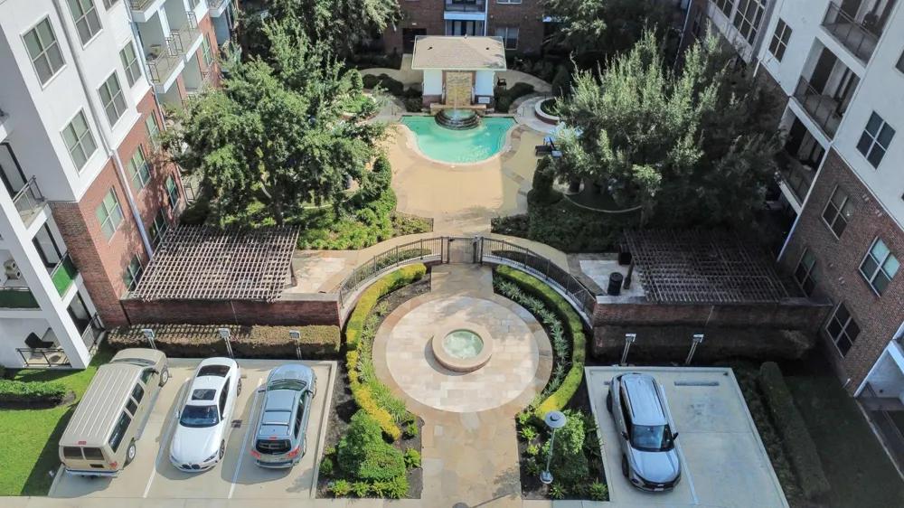 5455 Richmond Street #2062