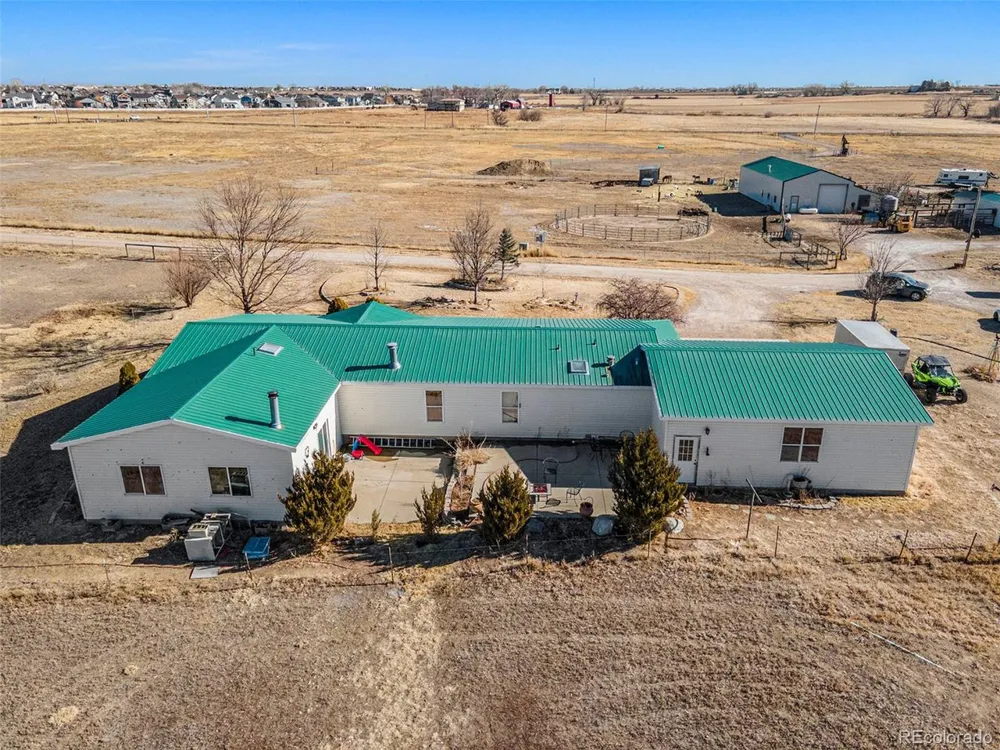 2832 County Road 20 Longmont, CO 80504