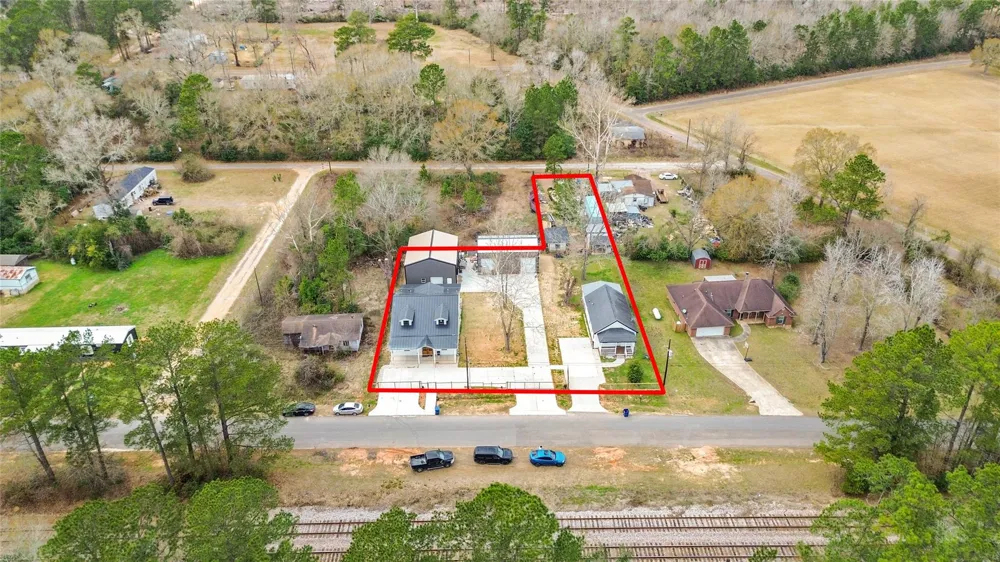 630 S Railroad Avenue Shepherd, TX 77371