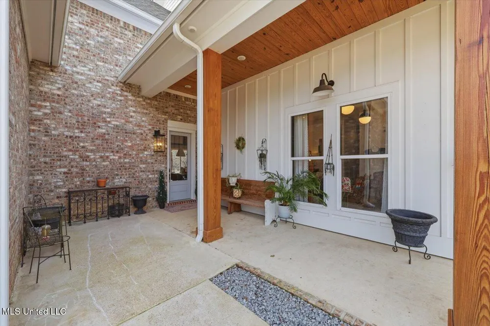 1503 Ainsworth Road Florence, MS 39073
